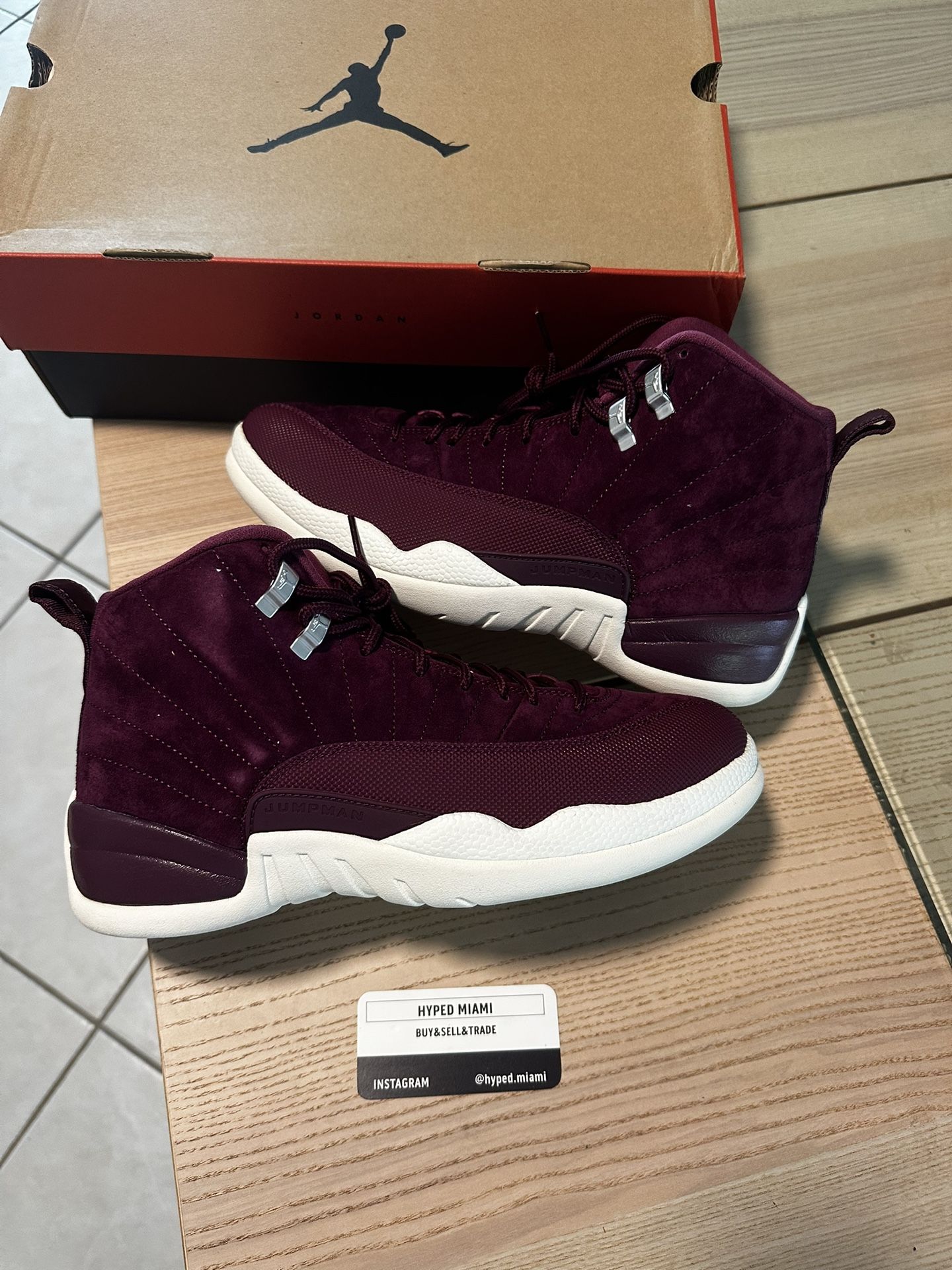 Nike Jordan 12 Bordeaux Size 9