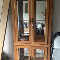 Curio / Glass Crystal Hutch with Lighting