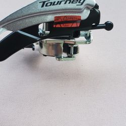 Brand New Shimano tourney Front Derailer