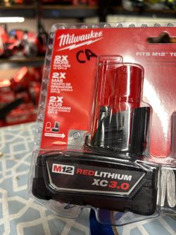 MILWAUKEE M12 BATTERY 3.0 AH 