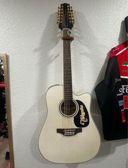 Takamine G37