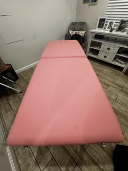 Pink Portable Massage Table – Like New