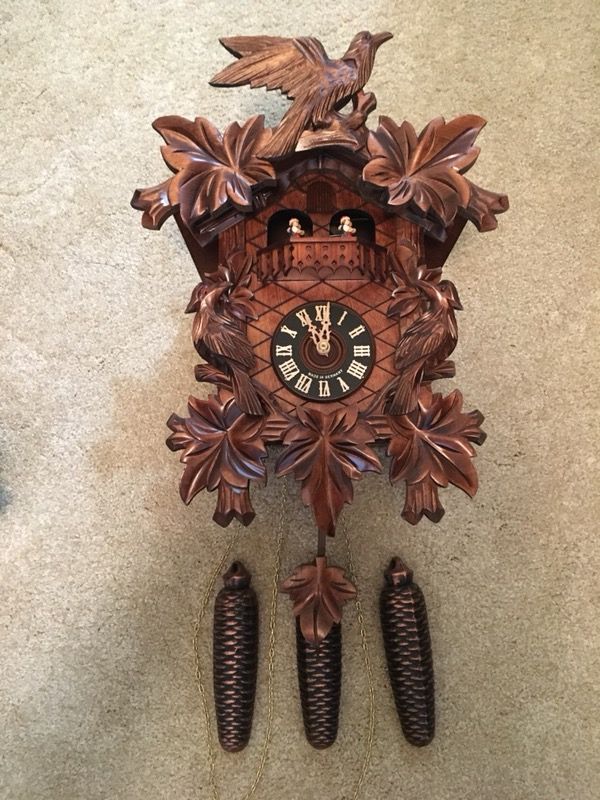 Black Forest German Cuckoo clock Romance edelweiss der fröhliche wanderer 3883