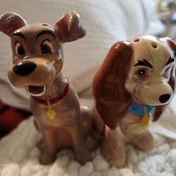 Disney Parks Lady And The Tramp Salt & Pepper Shakers 
