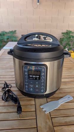 Instant Pot Duo Gourmet 6 Qt w/ Sous Vide