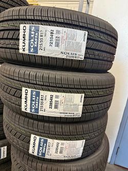 (4) 215-55-17 Kumho Solus TA51a 65k miles warranty Free install