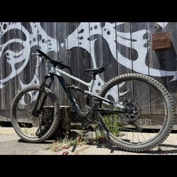 Mountain Bike 