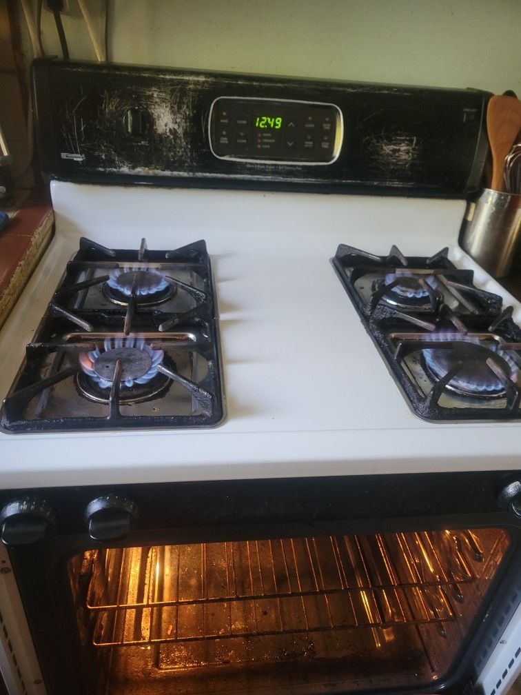 Kenmore Gas Stove