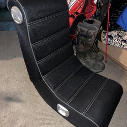 Gaming Chair With Built In Speakers