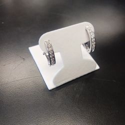 10k White Gold 4.1 G Earrings 