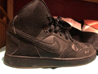 Nike shoes