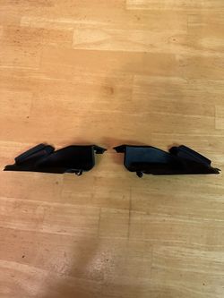 Toyota cowl seal ends