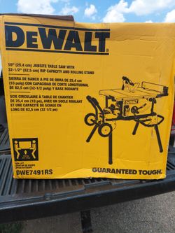 Dewalt 10" Table Saw with stand