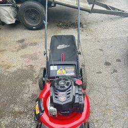 Like New Craftsman Push Mower High Wheel With Bag 