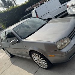 2004 Volkswagen Golf