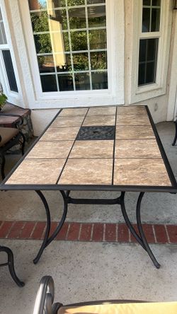 Patio table