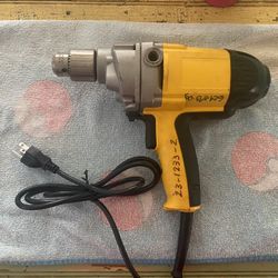 DEWALT Electric Drill, Spade Handle, 1/2-Inch, 9-Amp (DW130V)  • Variable speed reversing switch avoids air bubbles when mixing mud and offers greater