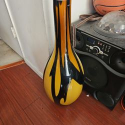 Holland Vase