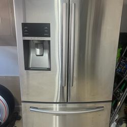 Sumsung Refrigerator 