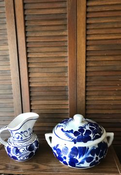 Old Mexican Pottery for Decorative Purposes