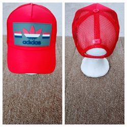 ADIDAS SNAPBACK HAT. 