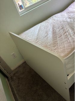 Twin bed frame