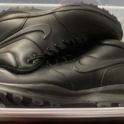 Nike boots