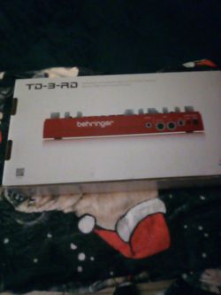 Behringer ts-3-rd analog bass line synthesizer