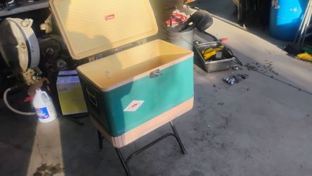 Coleman cooler
