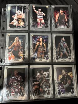 WWE TOPPS CHROME TRADING CARDS
