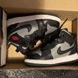 Kid Shoes 