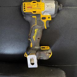 Dewalt Impact Driver DCF845