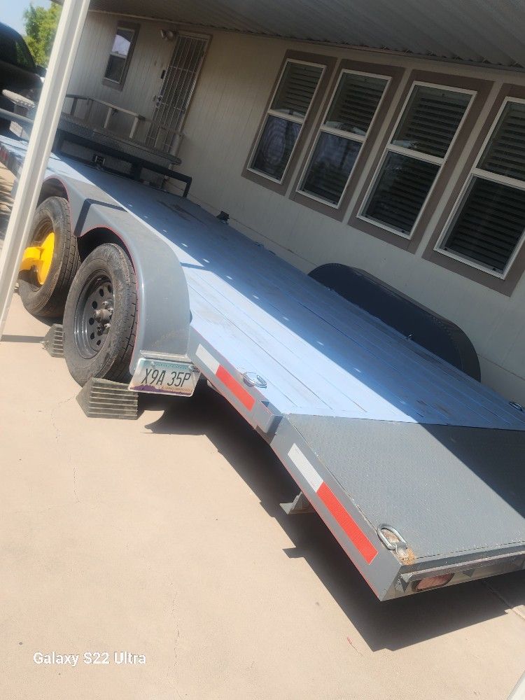 2024 19 FEET LONG WHIT 2 FEET REAR METAL 