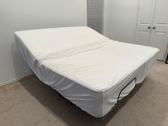 King Plank firm mattress with adjustable bed base Remote Control and bedding bundle