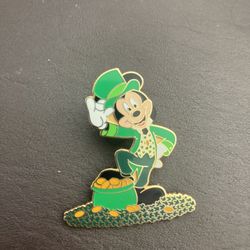 Disney pin