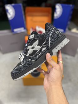 Men’s 12, Women’s 13.5  - Black Louis Vuitton Trainers ♠️
