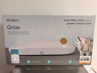 Hatch GROW Smart Changing Pad And Scale