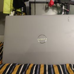 Dell Latitude 5540 13th Gen i7 1350, 16 DDR4, 512Nvme SSD, 18gig Video