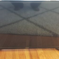 Samsung 32 Inch TV