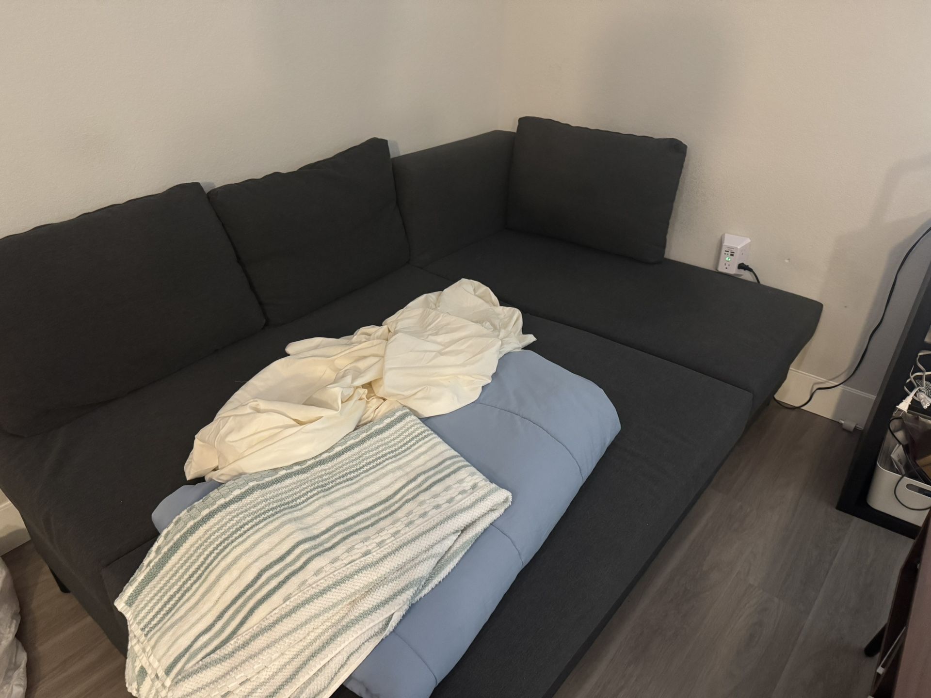 IKEA Frieheten Sofa bed
