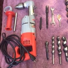 Milwaukee Right Angle Drill & Bits