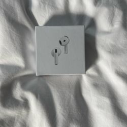 AirPod 4