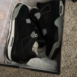 Air Jordan 4 Retro SE