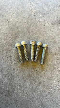1 1/4 L Wrench Screws