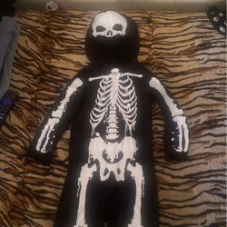 Disfras De Esquelitito Size 2 T