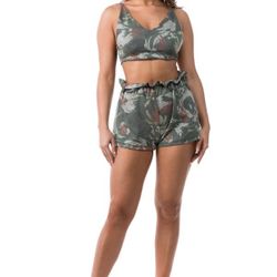 Two piece fashion set