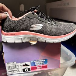 Brand New Skechers Shoes Size 6