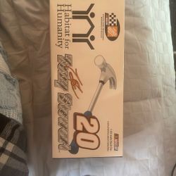 1:24 Scale Diecast Car of Tony Stewart's #20 Home Depot Habitat for Humanity NASCAR Pontiac