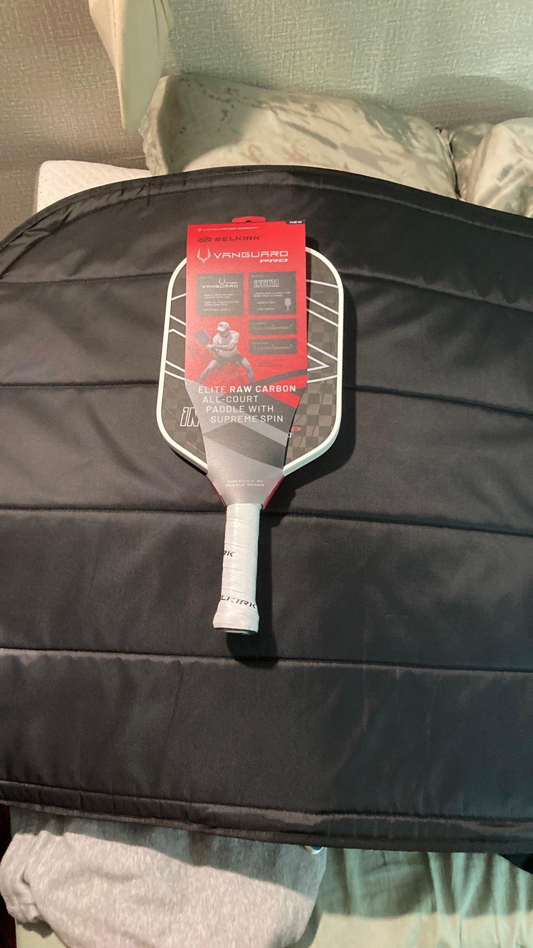 SELKIRK Vanguard Pro Invikta Elite Raw Carbon