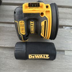 New 20v Dewalt Xr Brushless Sander Tool Only